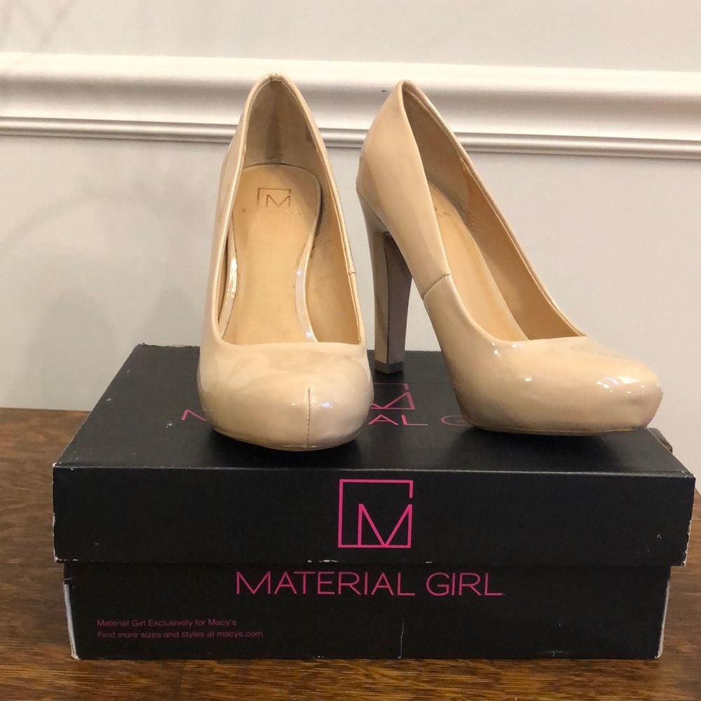 Material Girl | Nude Pumps